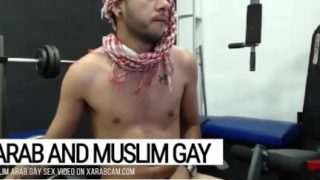 Arab wild sex for gay men only: hot Middle Eastern show man